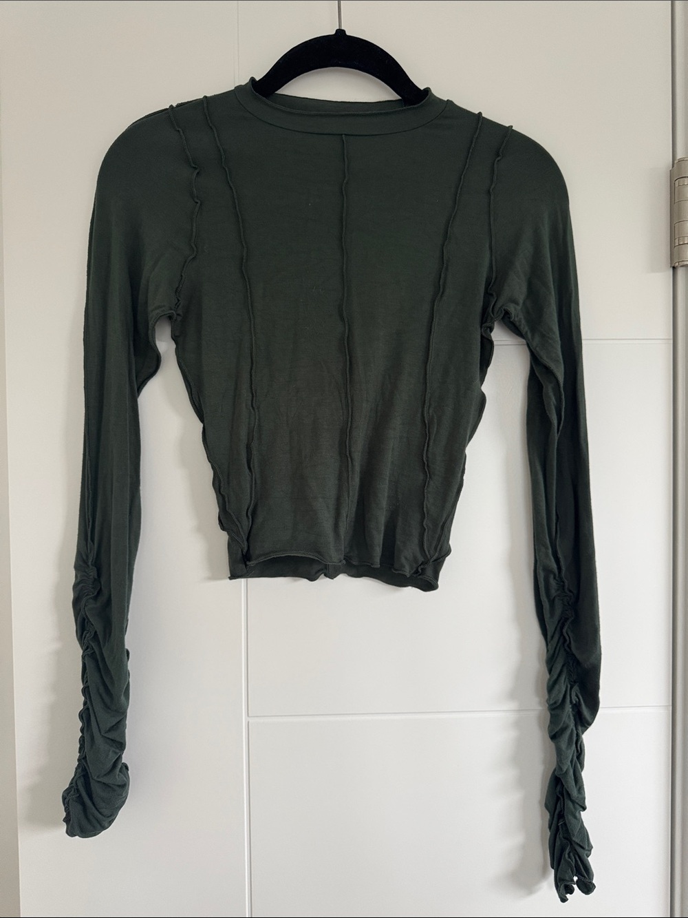 YoungLA Olive Green Long Sleeve Ruched Crop Top